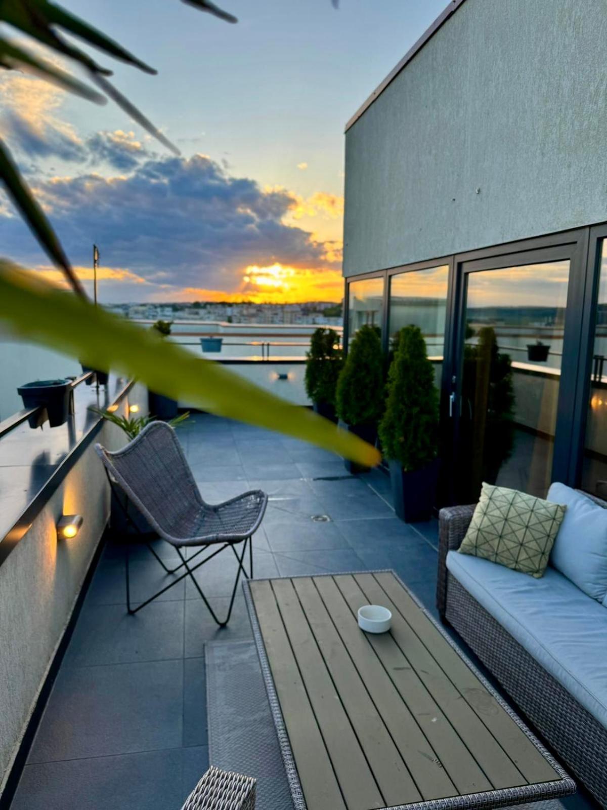 Penthouse Exclusive View , Iasi Apartman Kültér fotó